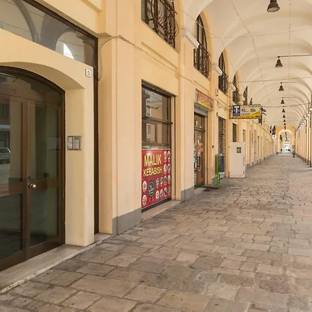 Archi Di Vesna Ancona