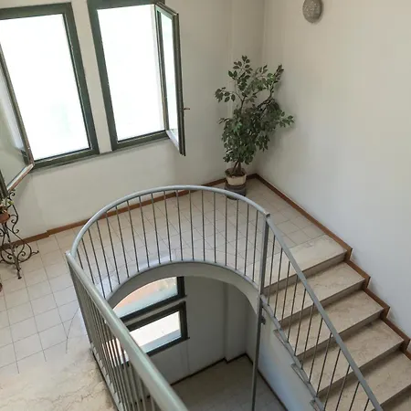 Archi Di Vesna Apartamento