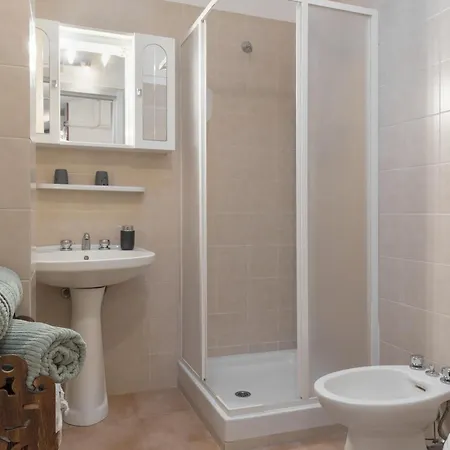 Archi Di Vesna Ancona